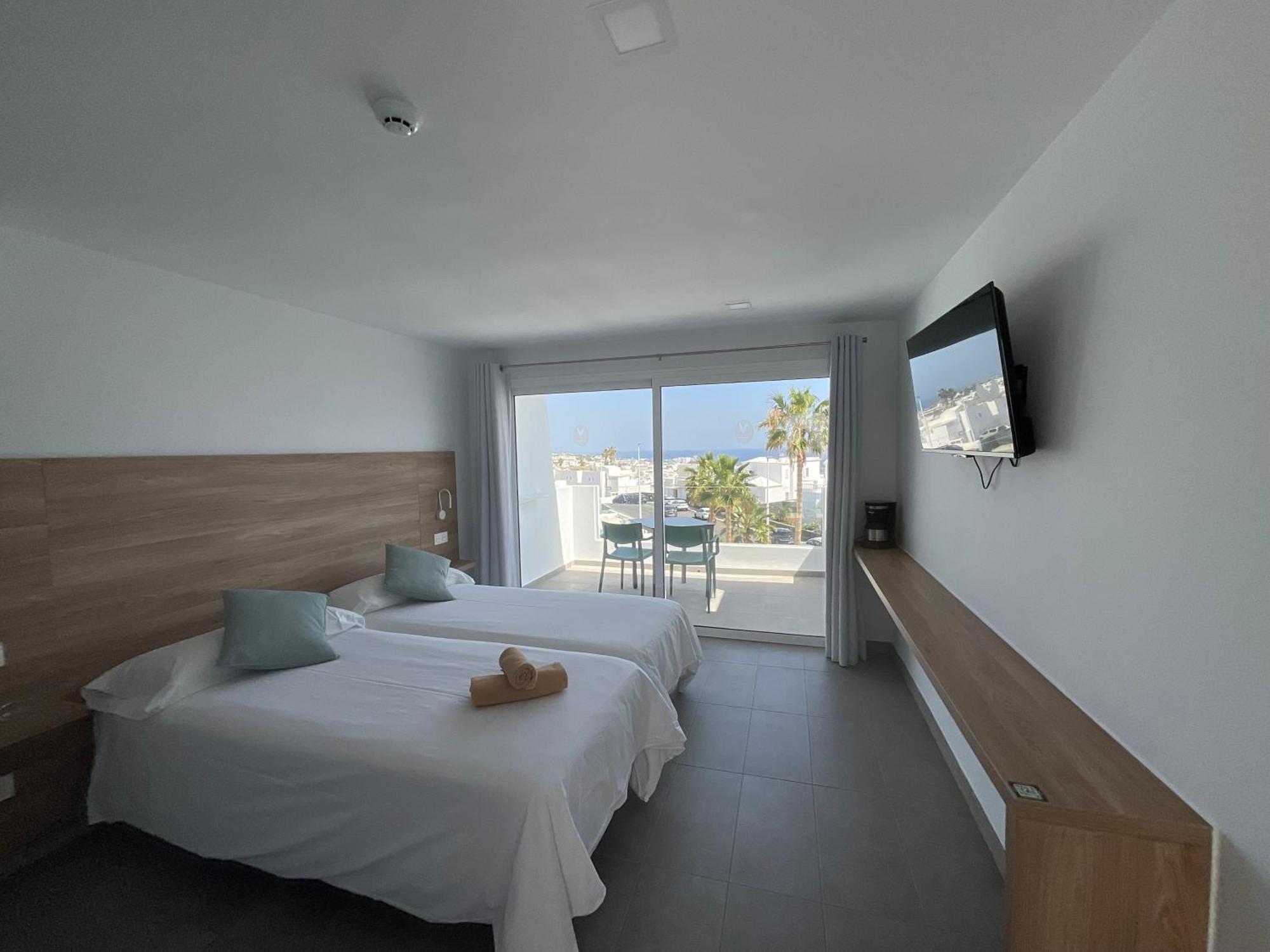 Kikere Hotel